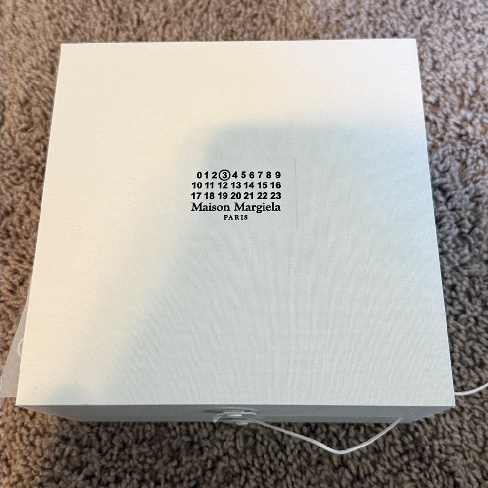 Maison Margiela 'REPLICA' Afternoon Delight Vanilla & Sandalwood - Picture 3 of 4